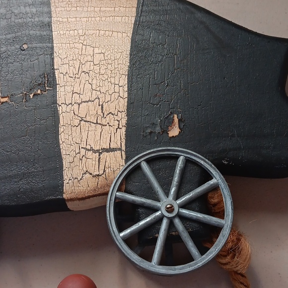 Primitive pig - Picture 3 of 8